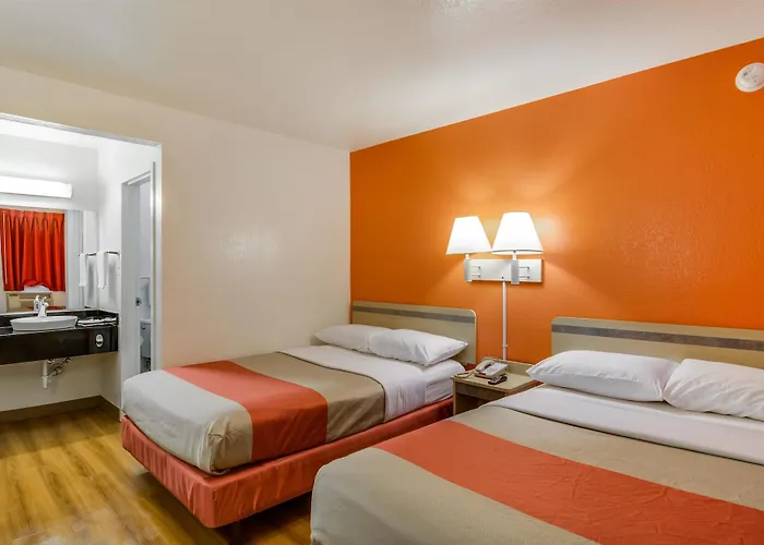 Motel 6-Schiller Park, Il - Chicago O\'Hare